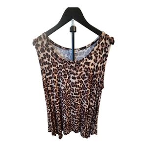 Leopard Print Sleeveless Top